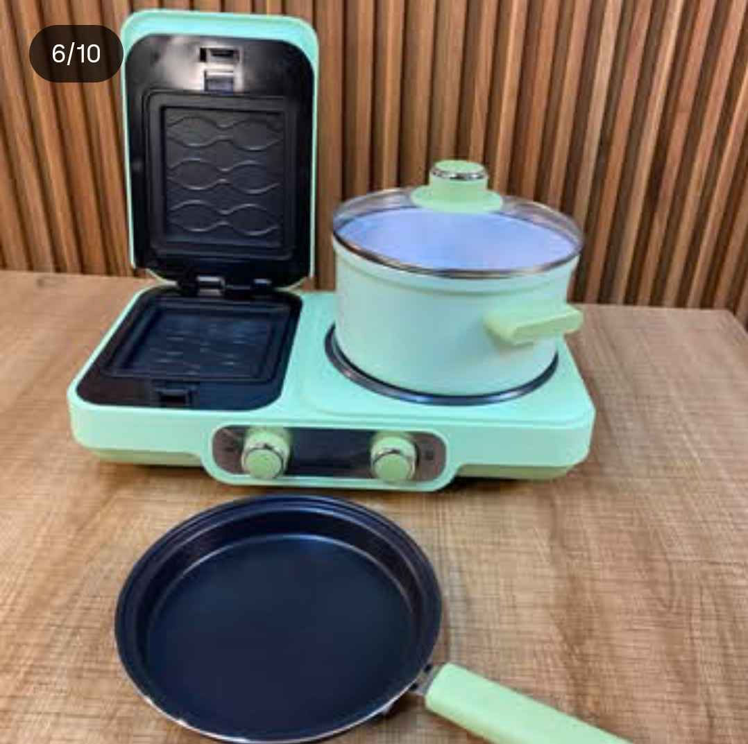 طباخ إفطار كهربائي متعدد الوظائف 3×1 – طبخ، شوي، تبخير
تحضير وجبات الإفطار اليومية بسهولة وفي جهاز واحد
تصميم 3×1 يجمع بين: قدر طبخ + صاج شوي + تبخير
قدرة كهربائية قوية 1500 واط لسرعة التسخين
يعمل على 220V – 50Hz
تحكم مزدوج بمقابض منفصلة لكل وظيفة
قدر داخلي بطلاء غير لاصق سهل التنظيف

غطاء زجاجي شفاف مقاوم للحرارة لمراقبة الطهي

قاعدة تبخير مخصصة مع فتحات توزيع بخار متساوية
نظام أمان وفصل تلقائي عند إيقاف التشغيل
- الطول: 36 سم
- العرض: 22 سم
- الارتفاع: 12 سم
طول السلك: 100 سم
محتويات الصندوق
قاعدة الطباخ الكهربائية
قدر طبخ مع مقابض
غطاء زجاجي
صاج شوي
سلة تبخير
للحجز والاستفسار مراسلة الصفحه تتوفر خدمة توصيل سامراء, صلاح الدين


**إذا كنت صاحب هذا الإعلان وتريد حذفه لأي سبب، رجاءا أرسل رسالة إلى الدعم الفني**