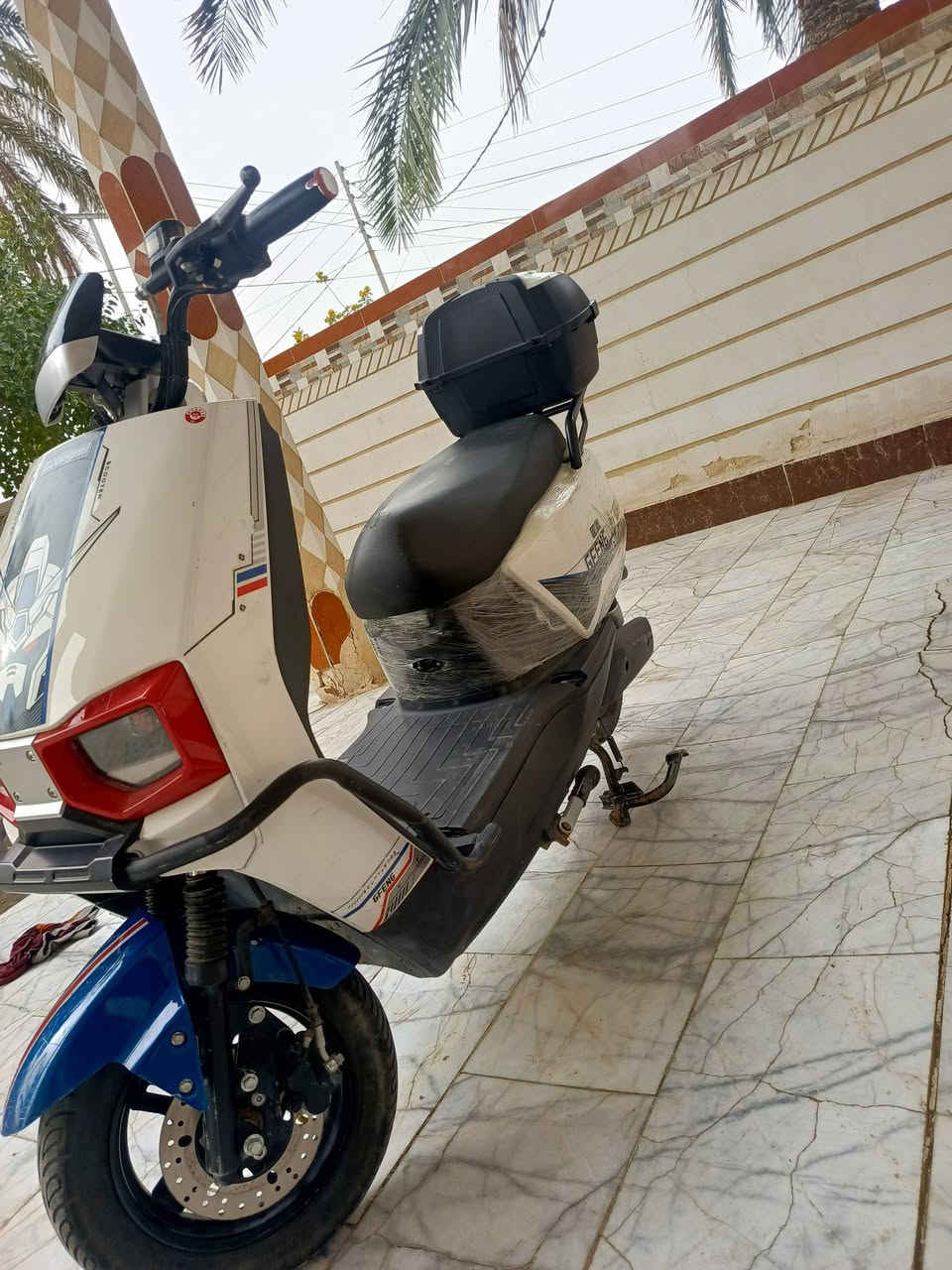 سكنس شحن للبيع مديل 2024 الدراجه   شغاله بطاريات صارلي سبوع من شديتهم   كشرها نضيفه جداً سعرها خاص  للشراي مكاني الوركاء  للاستفسار  ‏‪***********‬‏
