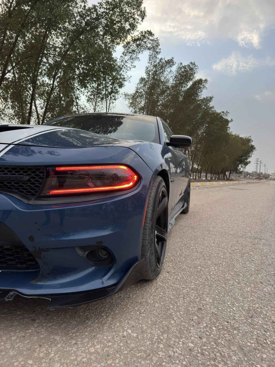 للبيع: دودج جارجر ار تي  R/T HEMI
الموديل: 2022
المحرك: 5.7 :HEMI V8 
الكير: أوتوماتيك 8 سرعات مع خاصية التبديل اليدوي  بالسترين 
نظام الدفع: خلفي (RWD)
عداد المسافة: 45 ميل وقابل لزياده 
اللون ازرق
شاشة كبير 
كاميرا خلفية + حساسات رجوع
تحكم كهربائي بالمقعد الامامي
مثبت سرعة + تحكم سترين
فتحة سقف كهربائية
ويل 20 نجمه تو سايز
حادث جاملغ وبنيد 
السيارة نظيفة جداً من الداخل والخارج ومشاء الله عليها 
وبعد بيها موصفات المعروفه مال الارتي 
💰 السعر 246 وبيها مجال حك الجيه 
مكاني بابل حله 
رقمي : ***********
