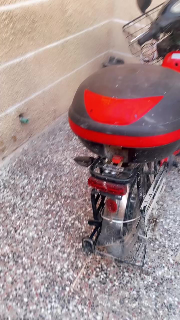 اسمع الفيديو الخير يله أ تخابر مستعجل ***********
