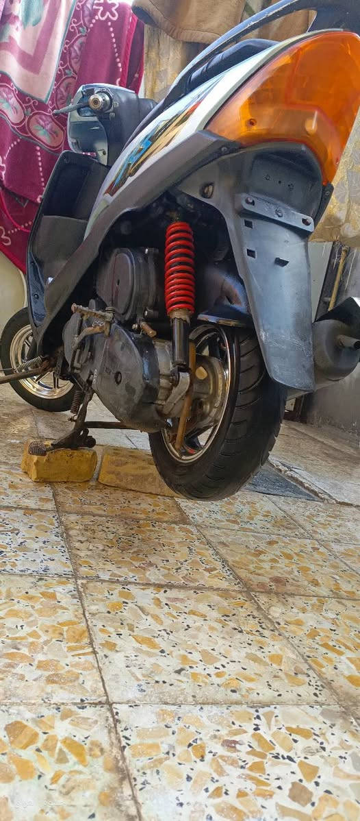 ماكس عدله 49 مفتوحة... 

نعومه شلعه معدل شرط... 

كهربائيات كلها شغاله..... 

لسعر 500 وبيها مجال... 

عنوان الحصوة .... 

الرقم ‏‪***********‬‏
