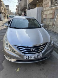 ٢٠١٠ • محرك ٢٠٠٠ • بدون صبغ