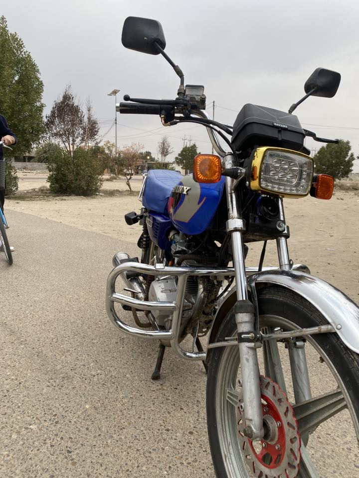 دراجه سيفان للبيع
موديل 20
كهربائيات كلها شغاله 
الدراجه ما ناقصها شي 
السعر 575 وبيها مجال 
المكان الصقلاويه 
للأستفسار الاتصال ***********
