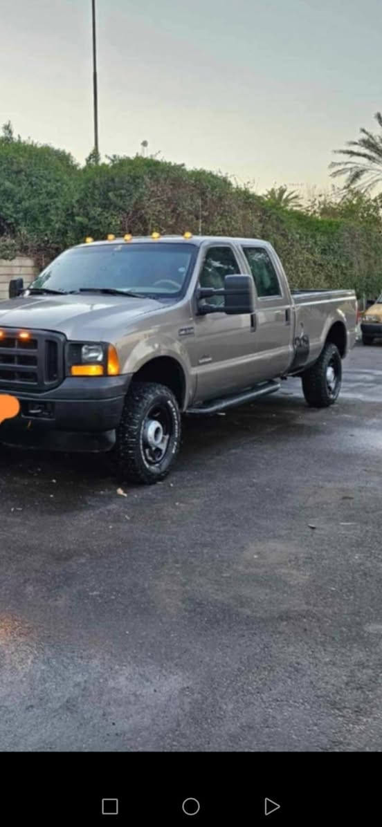 السلام عليكم فورد F350 موديل ٢٠٠٦ بانزين ٨ سلندر كير محرك مكفول محور سلفادور تبريد جديد صدر امامي جديد تخم تاير تريد تحويل تريد وكاله رقم دولي سليمانيه مكاني بغداد سعر 85 بي مجال *********** بي وات ساب
