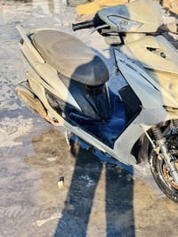 دراجة skinsللبيع     تخم تايرات جديد كهربائيات كامله سلف هندر للاستفسا...