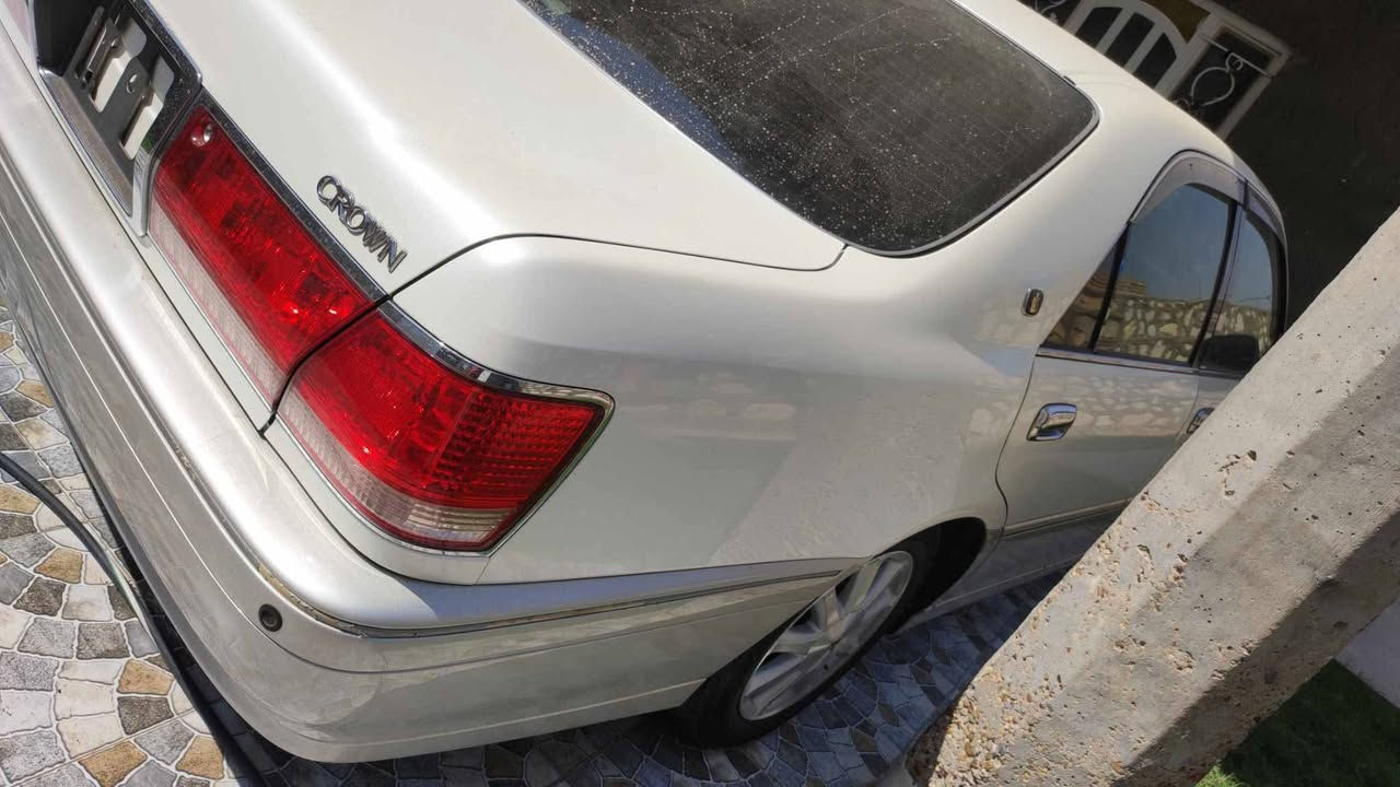 سلام عليكم من رخصه الادمن ملكه موديل 2003 سياره أربع دكم كريستال سياره تحويل جوه نجف مشط يسره بلادي سياره مدفوعله كمرك هاويه سياره ديفوار جبير شاصي 75اربع دكم مكان سياره بابل فتحه سياره الاستفسار علئ هذا رقم ***********
