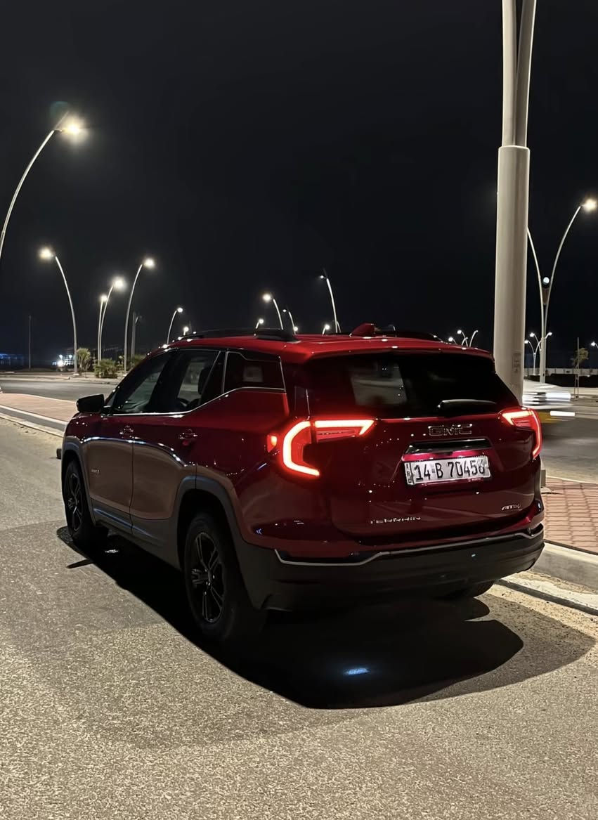 جمسي تيران AT4 GMC موديل 2024 السياره اعلى مواصفات ب التيران فول الفول شنو ببالك مواصفات بيها 1/1

 كشنات جلد اسود تدفئه 
كاميرا دواره ستيرن
شاشه كبيره (ايباد) للتحكم في ايعازات السياره
تبريد قطعتين امامي خلفي
لايت زنون + كشاف+ حاجب زنون
منافذ USB امامي خلفي
سستم صوت متكامل
تحكم سترين جهتين
نضام ABS مانع انزلاق
كشنات كهرباء
كشن ذاكرة
رادار امامي
جنطة كهرباء
بصمة 4 باب
تشغيل عن بعد
فور ويل 
رادار جانبي (نقطة عمياء)
سايد بريك بصمة
رادار خلفي
ويل كب حجم 17

كشنات تدفئة 
عارضة بيانات على دشبول الامامي 
حساسات خلفية
كامرات 360 درجة 
باقي المواصفات غنيه عن التعريف
تصليح بنيد فقط بدون تبديل قطع
رقم السياره بصرة 
مكان السياره بصرة
رقم الهاتف: *********** :***********
السعر :208
