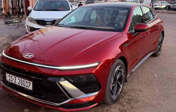 هيونداي سوناتا 2025 الشكل الجديد خليجي ضمان الاولى موتور فول مواصفات 1/1 ماشية 13 الف  محرك 2500 مرغوب مكفوله من الصبغ والبارد فقط كم رصعه 

💎 ســعــر ✅ ::  الــرد تلقائي📮

مواصفات فول واحد على واحد 
بانوراما 
بصمة 
تشغيل عن بعد 
كرسي كهربائي 2 
كير تعليك 
اريل نفكيتر 
مقاعد جلد قرميدي 
الدشبول 
صندق ذكي 
شاشة Car play 
تبريد بيانو 
شاشة لمس 
شاحن لاسلكي 
دشبول متصل 
بردات خلفية 
حساسات امامي  خلفي 
شادلها عازل حراري 
تبديل دهن يم شركه ضمان 
5 سنوات
مكفول
مواصفات اخر 

رقم صاحب السيارة 
***********
