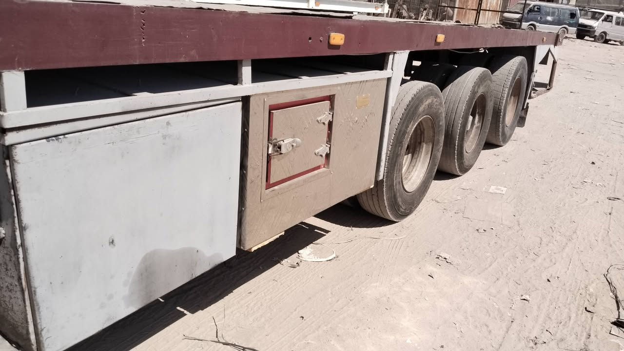 عربانه اوربيه للبيع مزوج ثلاث محاور ثلاجه ومطبخ تايرات نص عمر و كهربائية جاهزه عنوان حله شارع 80 اتصال *********** الطوال 12ونص
