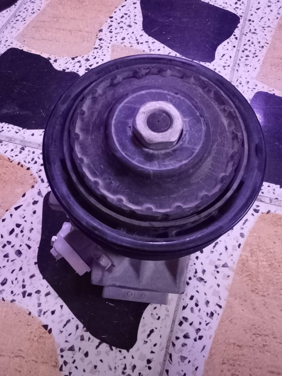 السلام عليكم كمبريسر كورلا 20 أمريكي ع لشغل سعره 150 ***********

