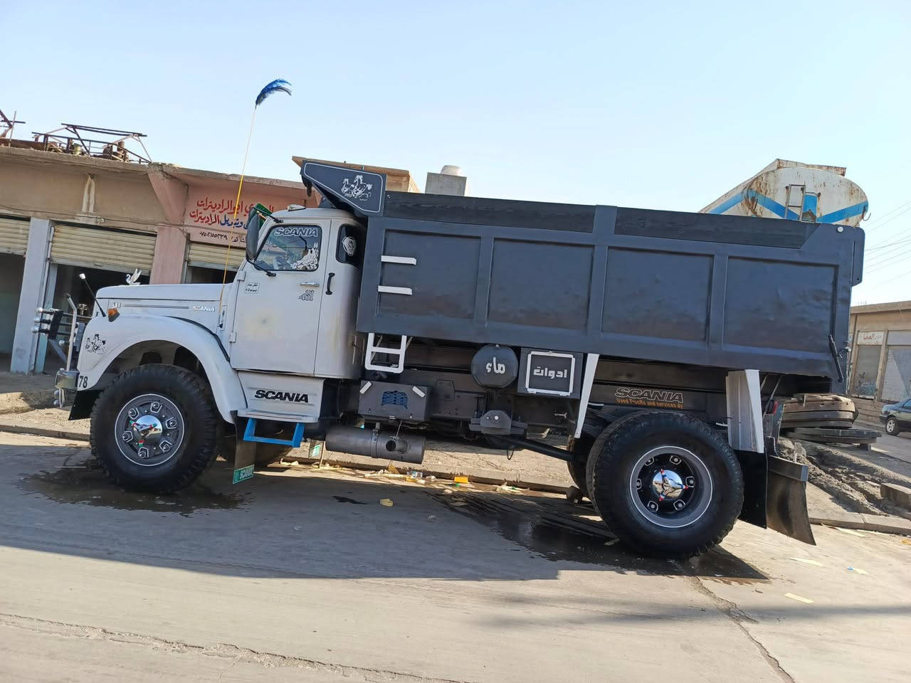سكانيا للبيع رقم نينوى شرط التحويل موديل 78 محرك كير اكسن شاصي كله شرط سياره جاهزه السعر خابر ،*********** 
***********
