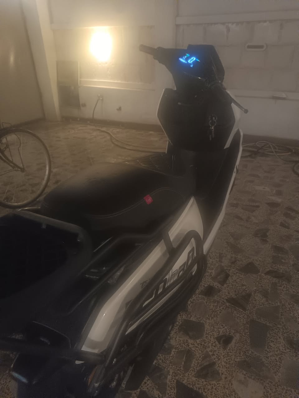 سلام عليكم دراجه شحن للبيع
تي ماكس جيل الثالث
العنوان:المحمودية حي السلام
الرقم:***********
