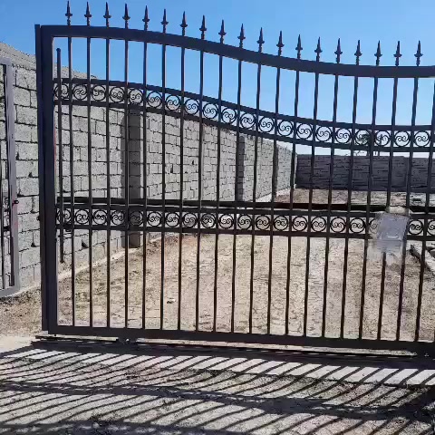 #فـــرصـــة_لـلإستـثمـــــــار

#دونم للبيع دونم #طابو زراعي سند 25 تحويل #سند بإسم المشتري
واجهة الدونم 33 متر ~ النزال 76 متر
الدونم مسيج بالكامل بلوك مع رباط صب شغل درجة أولى

يحتوي الدونم على #بيت هيكل طابوگ درجة أولى مساحته 220 متر مربع مع #مشتمل
الدونم يرهم #شاليه للإستثمار أو مزرعة خاصة أو دار للسكن
يوجد مجاري كاملة بداخل الدونم مع خزان سبتتنگ
الدونم حاصل على موافقة #إجازة بناء كاملة من الزراعة والري والتربة
يحتوي الدونم على كافة الخدمات من ماء وكهرباء
والخدمات العامة قريبة من مدارس + مستوصف + مركز شرطة

#العنوان أبو غريب - الشيحة شارع القشط

#السعر 165 مليون وبيه مجال بسبط

#للتواصل والإستفسار الإتصال على
*********** 《》 ***********
