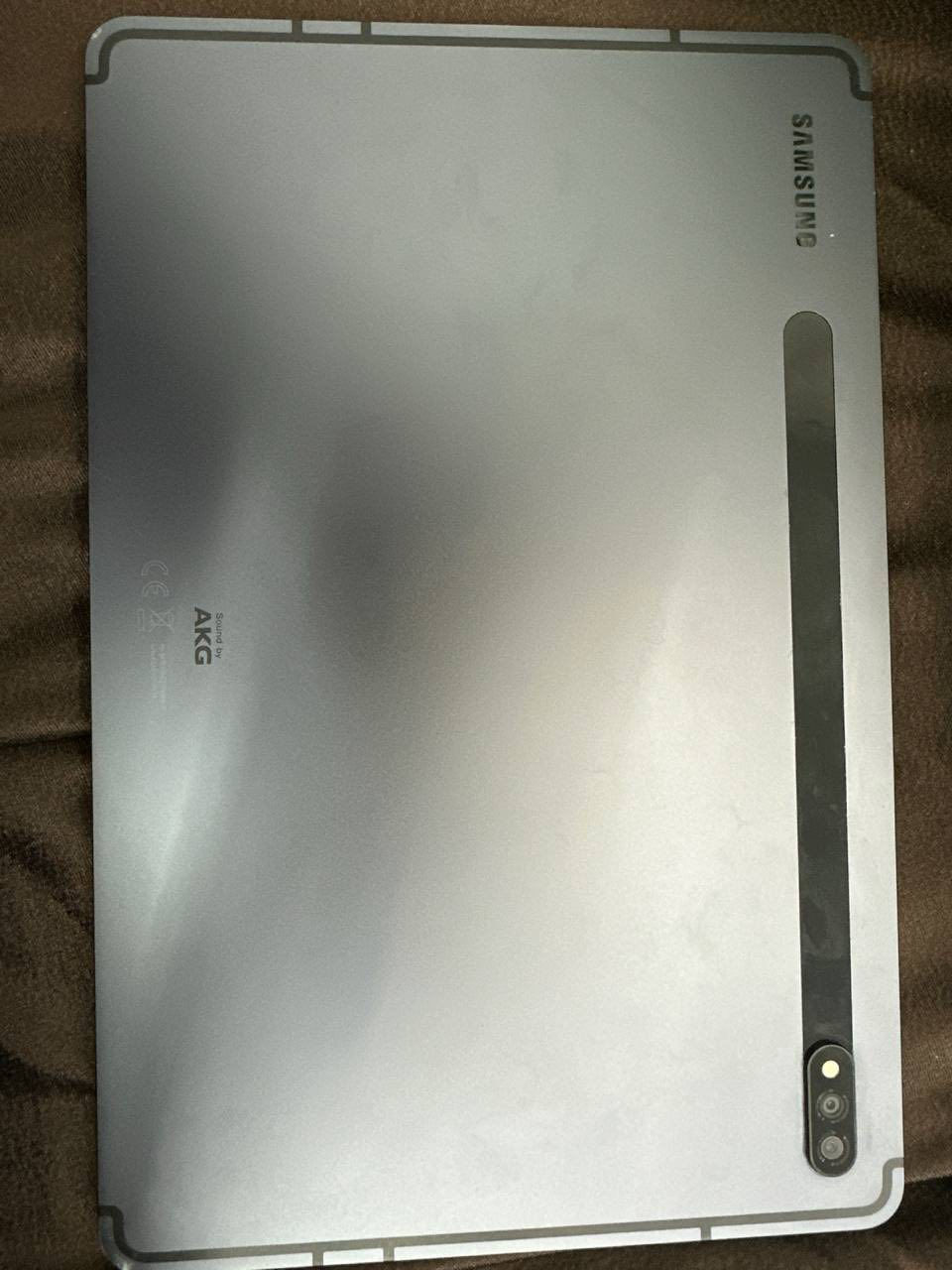 Samsung galaxy tab S7
وياه قلم 

128gb 

120 HZ

11 inch 

مابي اي عيوب 

Battery life excellent 

وياه شاحن و العلبة متل ما بالصورة 

السعر ٣٩٠ الف 

***********

متوفر توصيل لكل مكان

انطيك ضمان من اي مشاكل او عيوب
