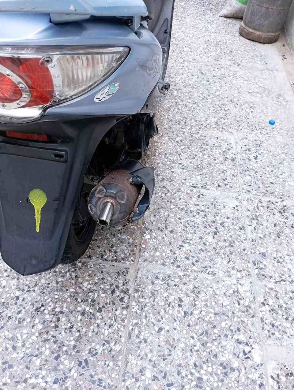 سلام عليكم.     دراجه كامكو جيفور
للببع دراجه مكفوله شرطط محركك اخرسس نعومه فولل.  
  
    شلعه ومعدلل تخبللل    ما صارلها هواي من نازله من رمبه 
 سعرر 600 وبيها مجال حك جيه مو شرايي اطلع كبلل ‏‪***********‬
 اتصل وتدلل 💙
