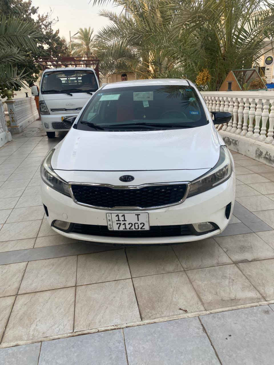 السلام عليكم فورتي ٢٠١٧
كلشي موضح بالسونار
شباب مستعجل ع البيع
مكاني الشعب
***********
السعر ١١٠
