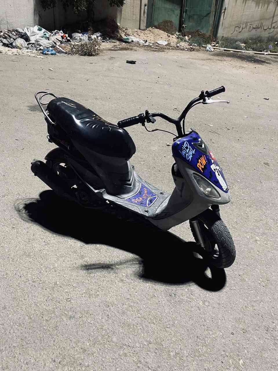 سلام عليكم دراجه ماكس منغولي بوشه 55 كلجات خلفي رياضي اصلي  للبيع 250 الشراي يجي خاص او هاذ رقمي ***********
