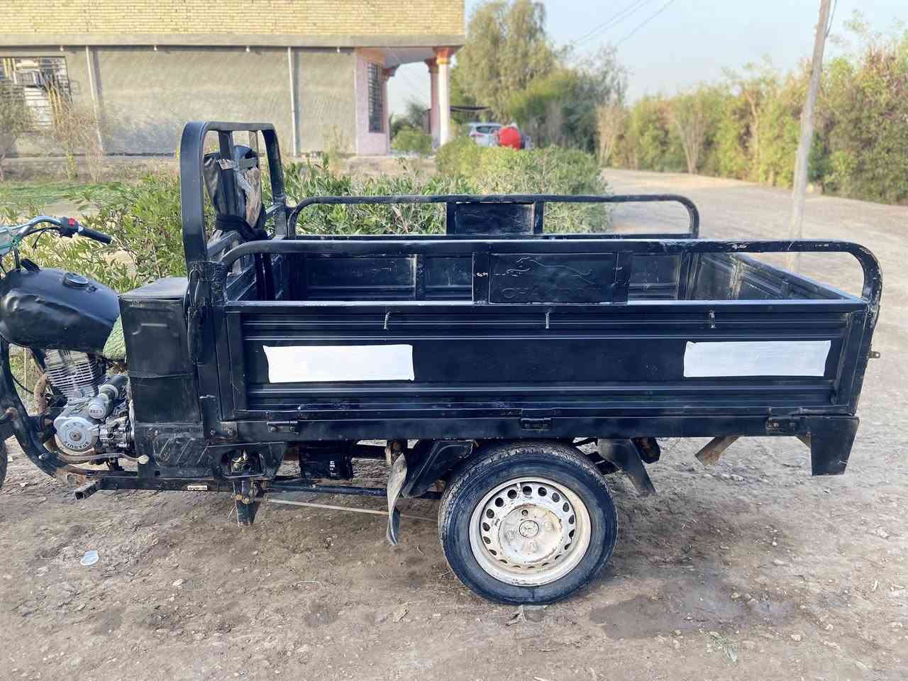 السلام عليكم ستوته للبيع موديل 20 محرك 23 مكان بابل سعر مليون و50 للاستفسار***********
