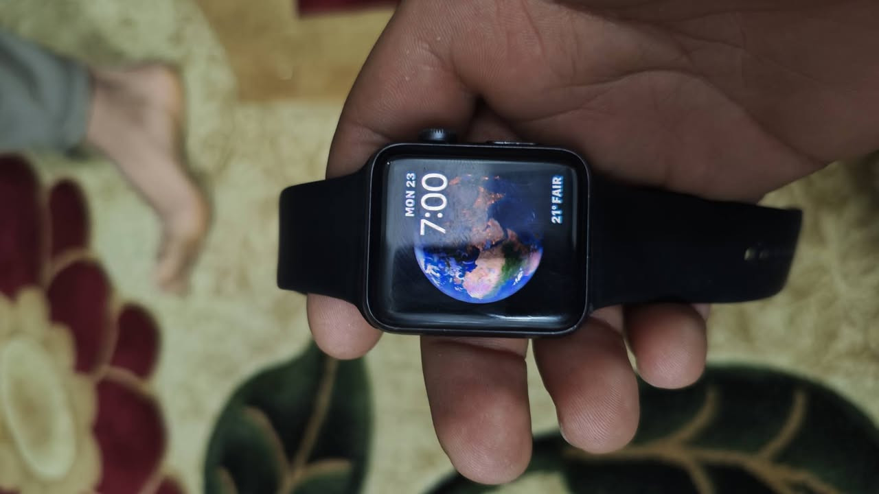 سلام عليكم ساعة ابل واتش جيل الثالث للبيع تفاصيل الساعه موضحه بالفيديو +صور سعر ٨٥ وبي مجال مكاني كربلاء توصيل ماعندي بطاريه ٨٩


**إذا كنت صاحب هذا الإعلان وتريد حذفه لأي سبب، رجاءا أرسل رسالة إلى الدعم الفني**