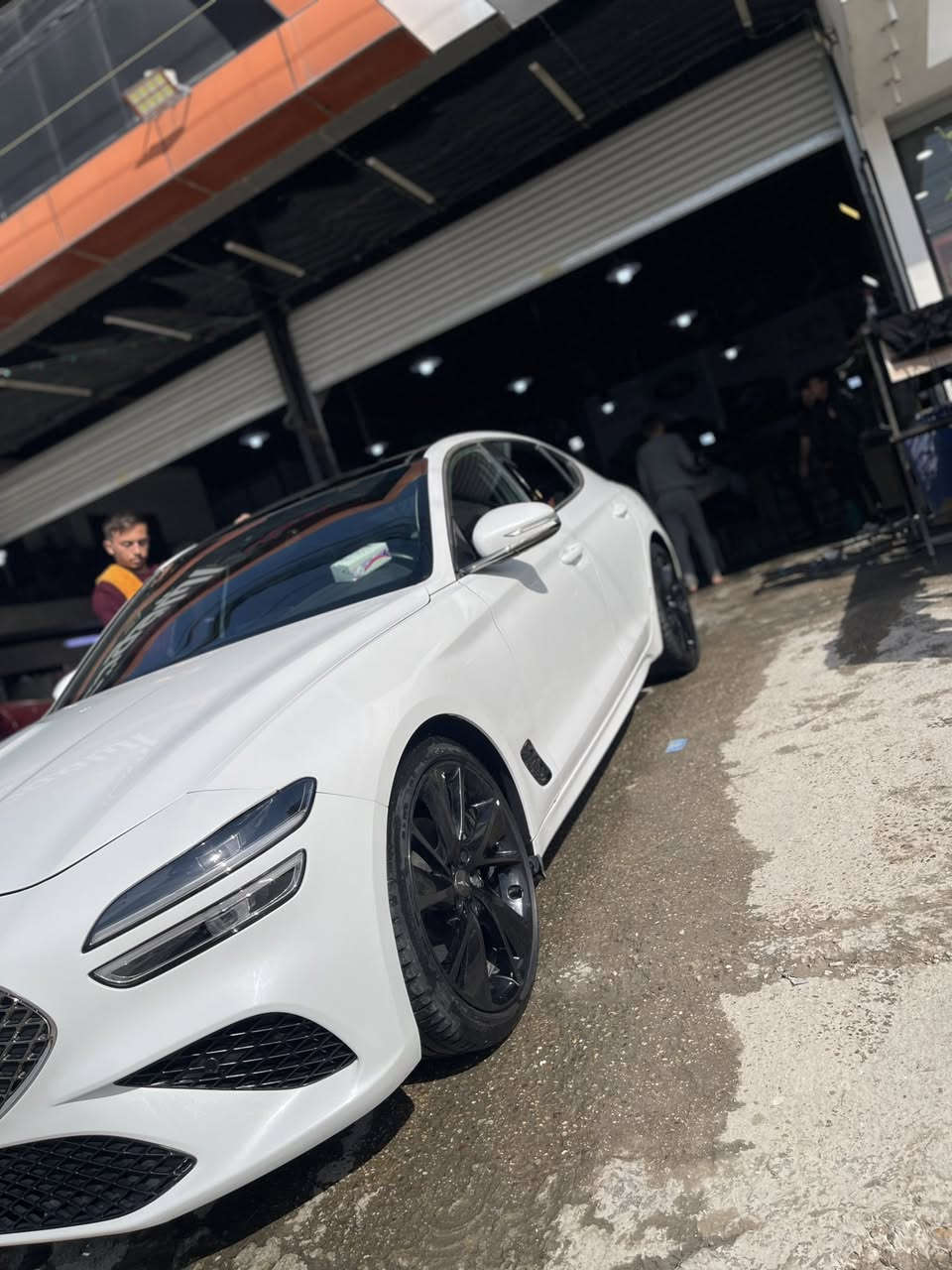 للبيع g70 موديل 2023 ماشيه 28 الف ضبط حادثها فقط جاملغ وبنيد حادث خفيف مكينه 4 سلندر توربو داخل جلد تدفئه تبريد السياره اخت الزيرو مرقم بغداد 
للأستفسار اكثر
***********
