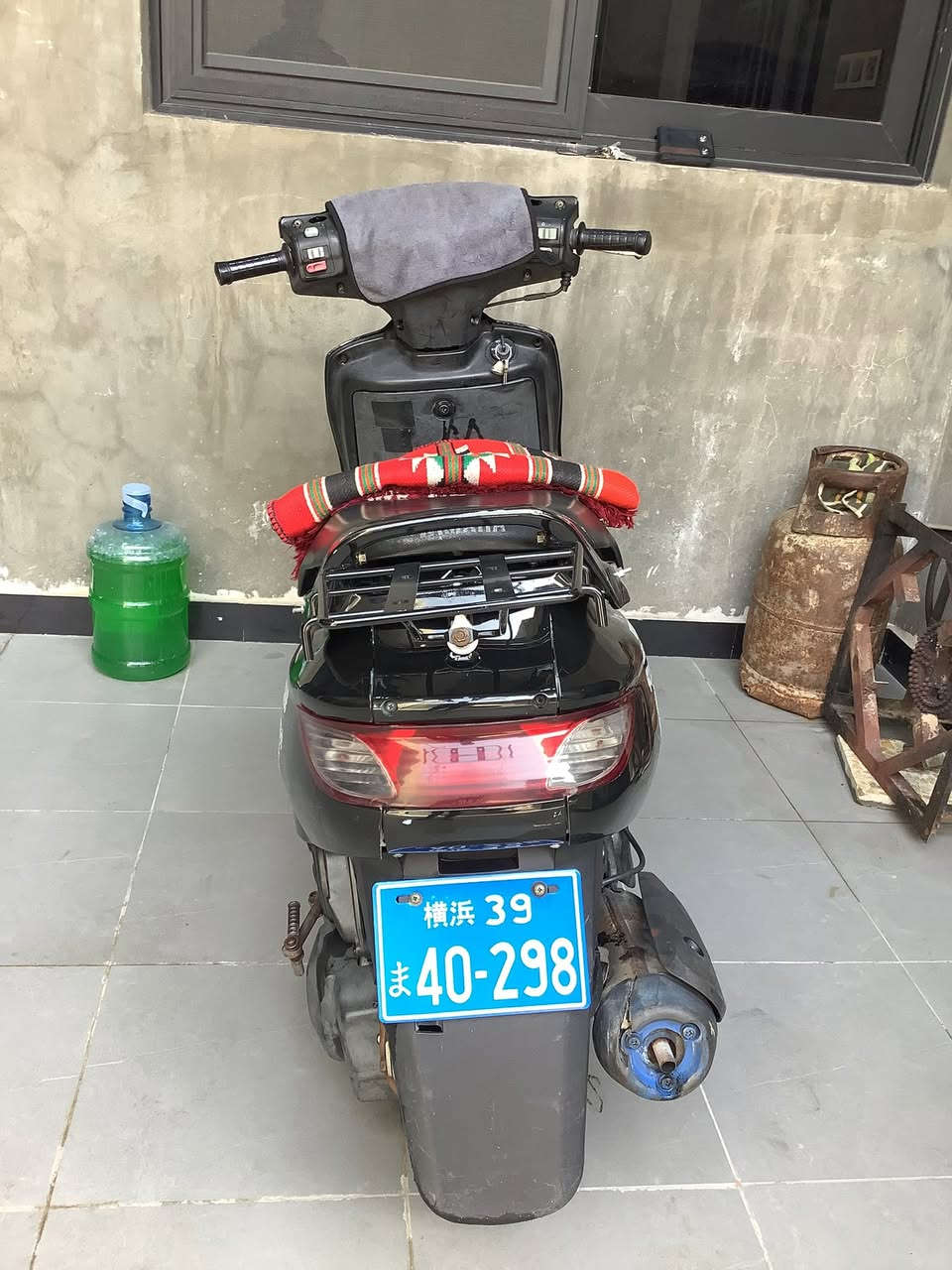 فراشه للبيع داجه جديده  محرك مامفتوح كهربائيات كله شغاله سعره ٥٥٠ وبيه مجال للطيبين 
بي واتساب*********** المكان نجف الاشرف
