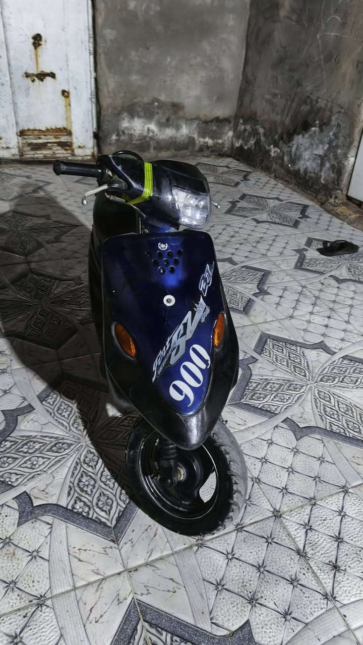 تسع ظروف نظيفه للبيع 200 وبيها مجال قليل***********
