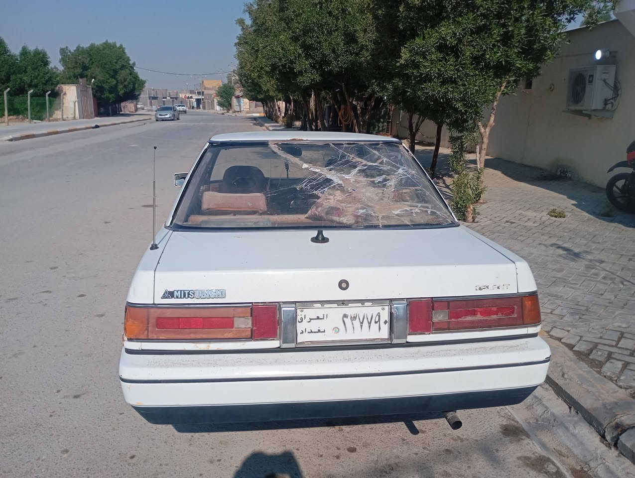 السلام عليكم
ميتسوبيشي كلانت للبيع راعيها ما اعرفه 
فقط سنويته موجوده  سياره نظيفه 
محرك نظيف فقط حدادية تعبانه 
رقه صدامي  السعر 12 ورقه وبيها مجال للاستفسار الاتصال على الرقم
مكاني سماوه  *********** 
او مراسله عبر واتساب
