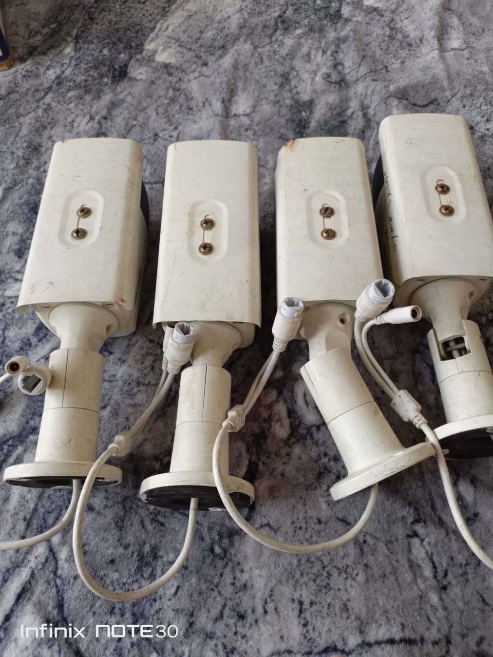 كاميرات هاك فيجن... ٣ ميكا ايبي شغال شرط ٤ قطع 
٥٠ الف مع توصيل


**إذا كنت صاحب هذا الإعلان وتريد حذفه لأي سبب، رجاءا أرسل رسالة إلى الدعم الفني**