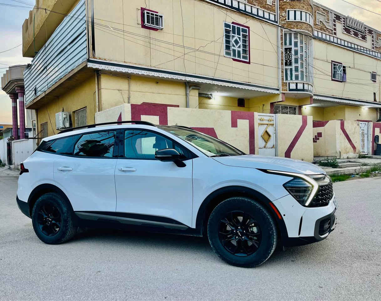 يا الله 
اللهم صل على محمد وال محمد 
سبورتاج ٢٠٢٣ رقم بغداد بإسمي فئة X pro مواصفاتها معروفة بانوراما كشنات تدفئة تبريد ستيرن تدفئة اربع كاميرات هواي بعد مواصفات حادثها جاملغ امامي ودعامية فقط ماشية ٢٤ mi السعر ٢٢٥ وبيها مجال السياره جديده صور الحادث واتساب *********** مكانها بابل المحاويل, بابل
