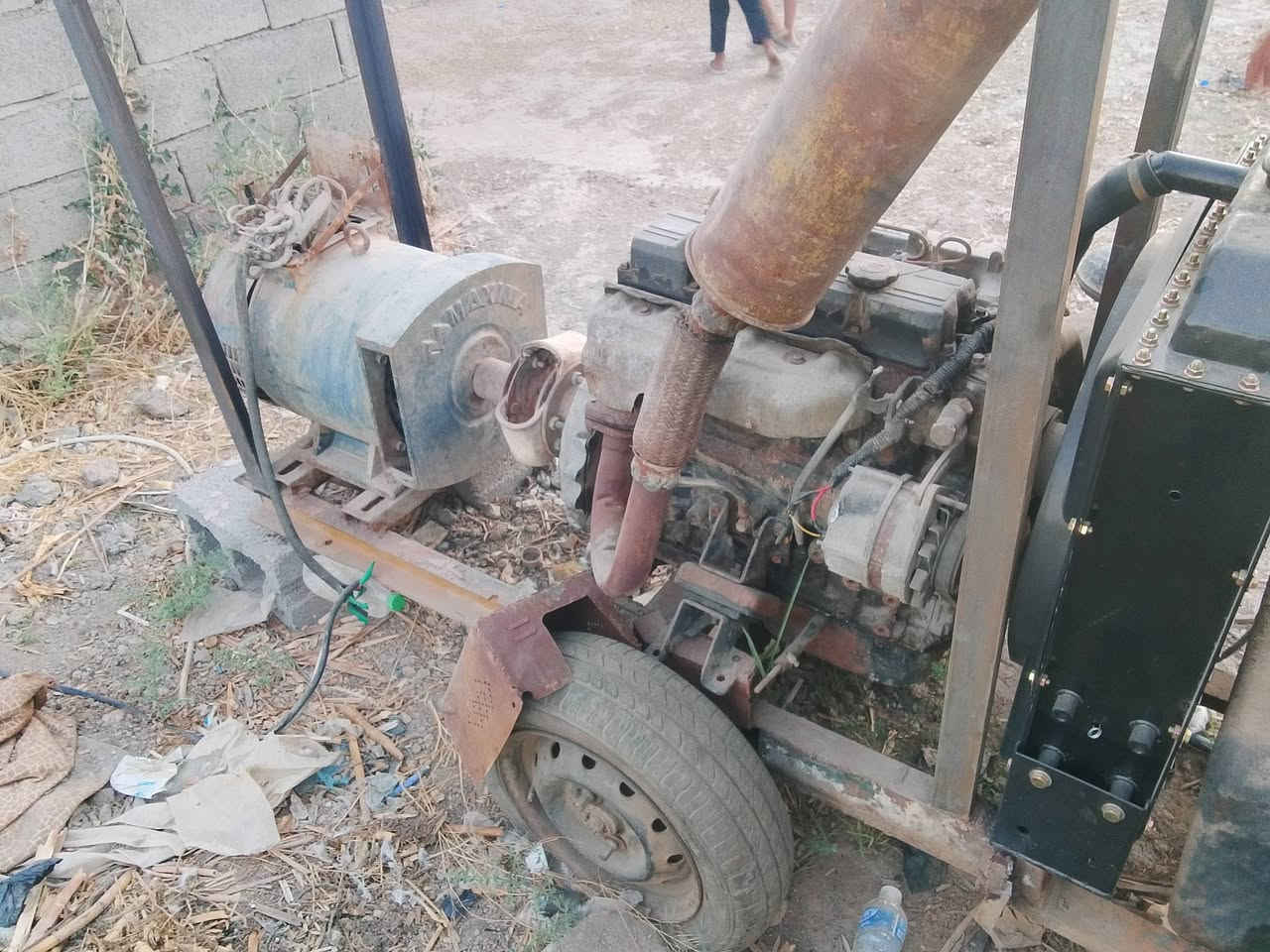 للبيع مولد كياا 2700 شغاله محرك ما مفتوح راس توليد 30 كيفي سقيفه موجوده المكان بغداد التاجي ***********
