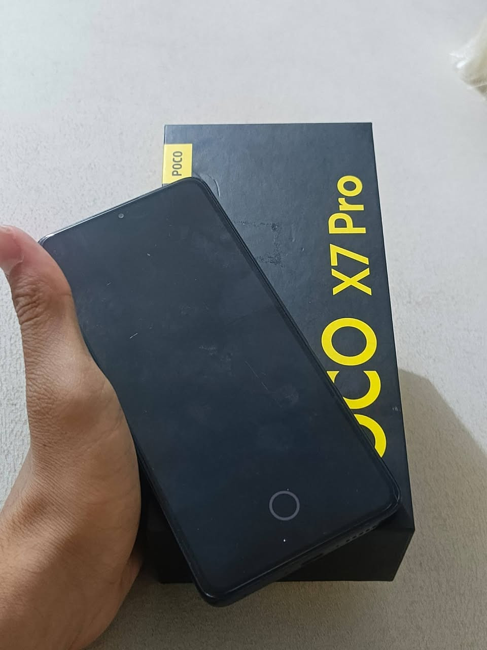 بدون شاحنة فقط كارتون السعر 275قفل السلام عليكم Poco x7pro 
512/24 ذاكرة بطارية97 
فقط زر التشغيل واكعة  مامثرة 
 وضربتين بل شاصي 
مكاني بغداد العبيدي


**إذا كنت صاحب هذا الإعلان وتريد حذفه لأي سبب، رجاءا أرسل رسالة إلى الدعم الفني**