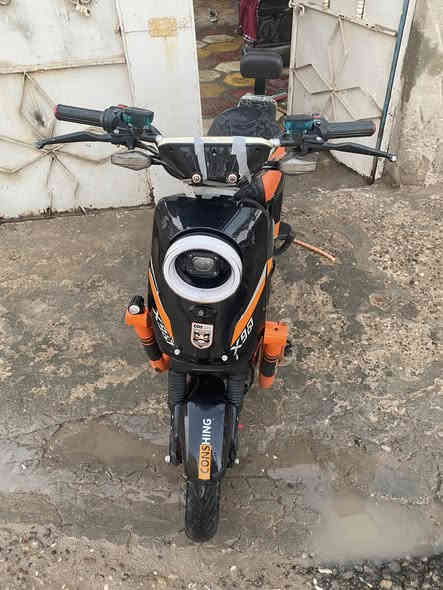 السلام عليكم شحن للبيع 5بطاريات عطلت 1 سعر 250 وبية مجال للطيبين مكاني الجزيرة رقمي ***********
