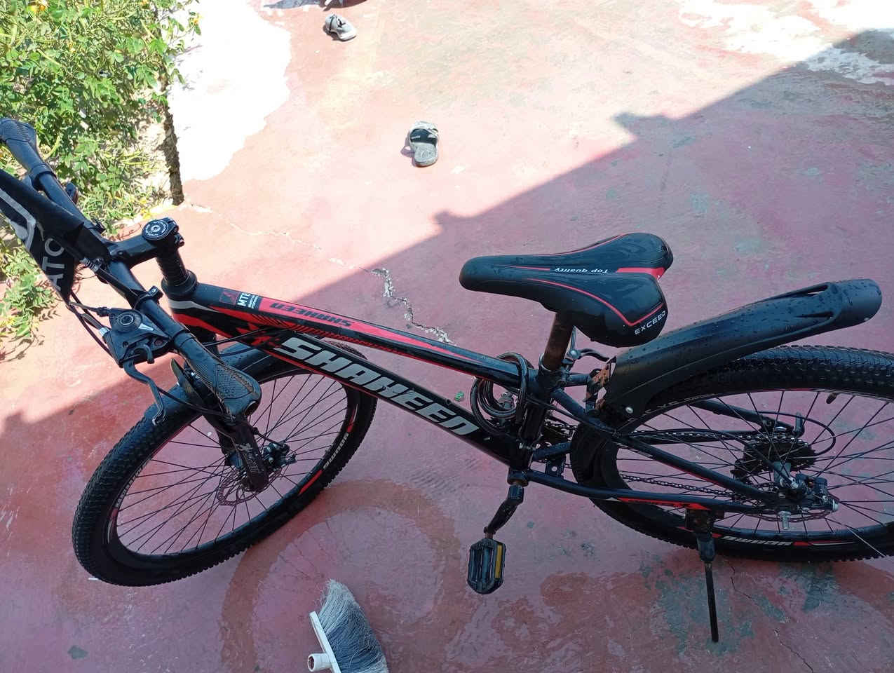 بايسكل كيمو جبلي حجم 26
ستاند صفاحي 
 سستم كامل شيمانو ياباني الاصلي
بدالات خلفية 7 نمر 
بدالات امامية 3 نمر 
بريكات دسكات 
دبلات شغالات 

مكاني ديوانية حي الفرات قرب الطاقة 
*********** واتساب او اتصال 

السعر 65 قفل
