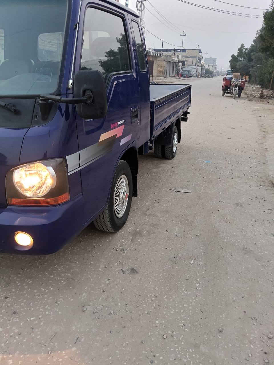 ام عيون مديل 2001 رقم قادسيه سنويه مجدده ل 2027 مكان لسياره بابل القاسم مكينه وكير وحداديه خير من الله مامتواجد عله لفيس رقم *********** لسعر 83
