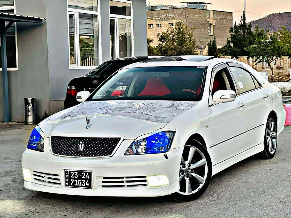 شاهینە ساق ساق ساق فول فول بەس سەلاجە نیە سیارەکە سیارەی مالە سیارەی مەعرەز نیەەە بۆ زانیارئ زیاتر تیل بکەن 
***********
پارەی موسیەکە♥️
