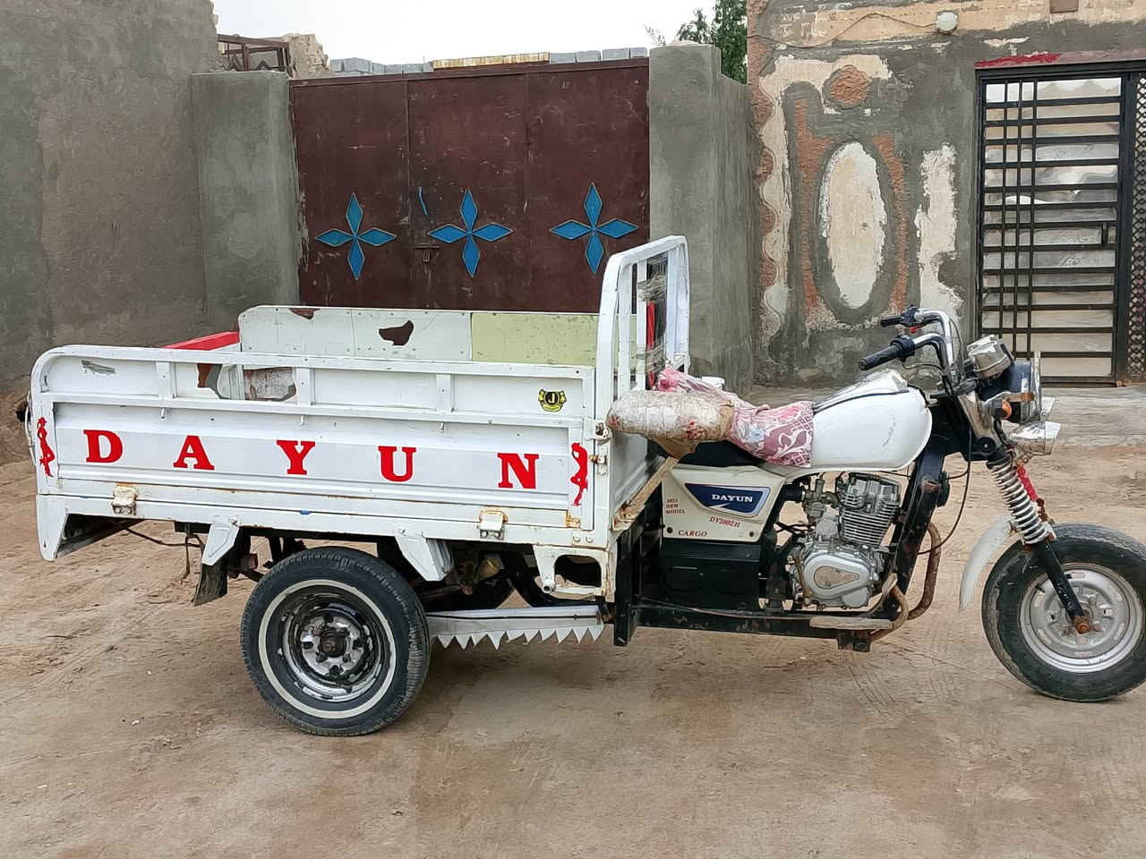 سلام عليكم ستوته للبيع موديل 14ستوته جاهزه مانقصها شي شراي خابر عله رقم ‏‏‪0788 202 1301‬‏
