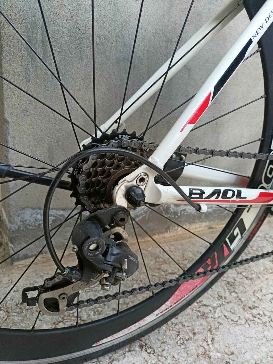 السلام عليكم ورحمة الله 
رمضان كريم 
رود ماركة بولو 
حجم 28 
ارتفاع 50 
سستم تورني 
7*2
دراجة نظافة 98% كلش نظيفة 
السعر 190 الف اخوان 
مع عداد هدية 
التواصل خاص او على الرقم 
***********
