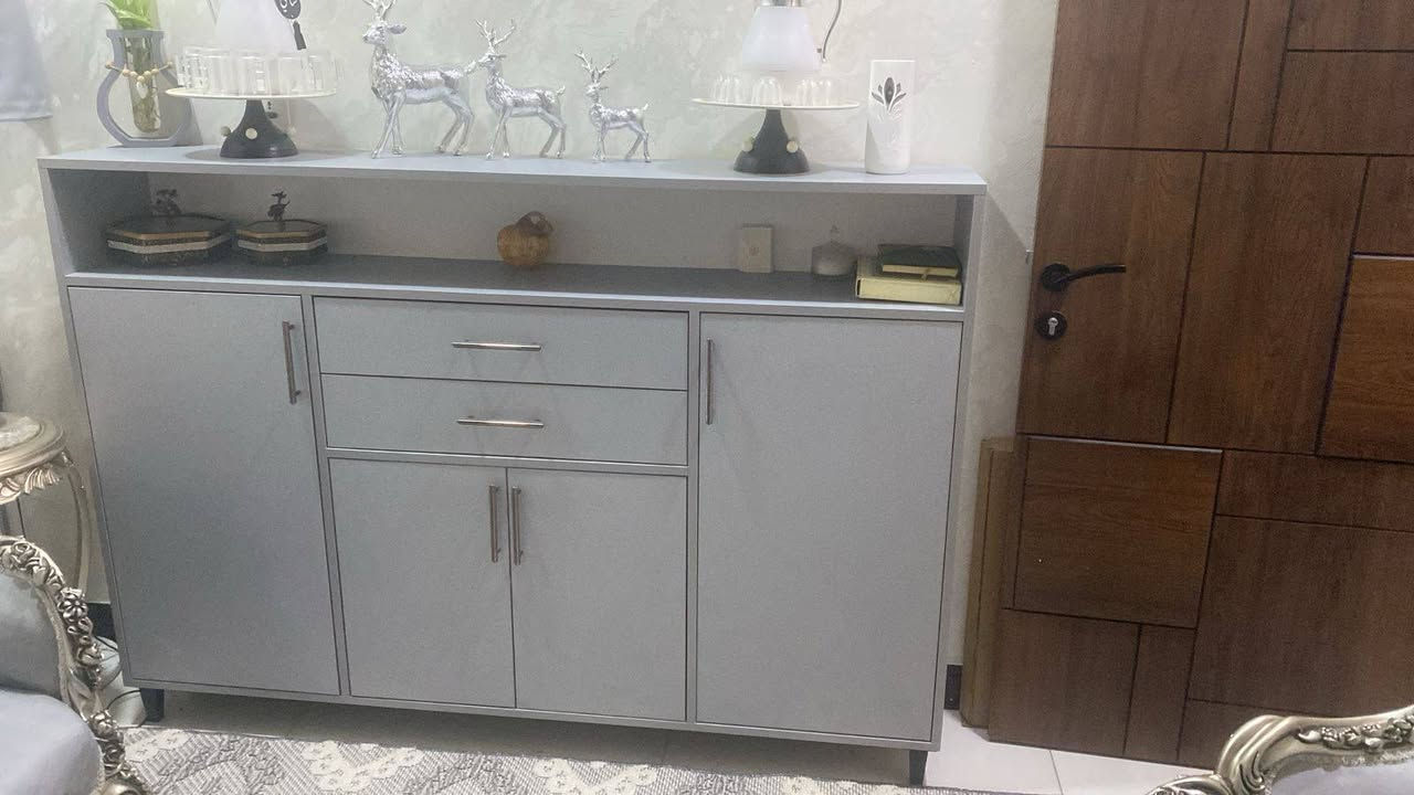 ميز طعام ٦ كراسي كونسول توصى يجنن 
السعر ٤٠٠


**إذا كنت صاحب هذا الإعلان وتريد حذفه لأي سبب، رجاءا أرسل رسالة إلى الدعم الفني**