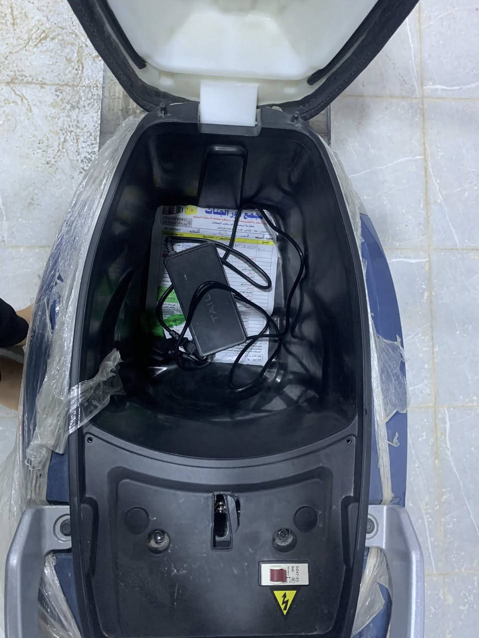 سلام عليكم دراجه تالج شحن فول مواصفات يجي وياه بصمه تقفل وتفتح و تشغيل عن بعد كل ملحقاتها جاهزه كلشي بيها شغال ميه بالميه بس شغلها و امشي ما ناقصها اي شي السعر 750 الف للاستفسار على هذا الرقم بي واتساب ***********
