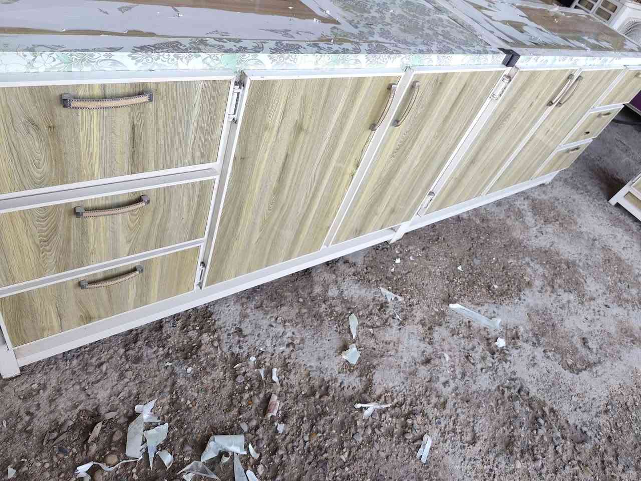 كاونتر   تزكام ٤متار السعر ٤٨٥ الشراي يتصل ***********
