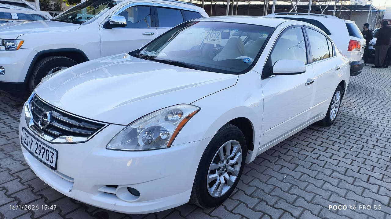 السلام عليكم ورحمه الله 
نيسان التيما موديل 2012 خليجي سنويه لـ2030 مكفوله من الصبغ بيه باب معير لسعر 125 بي مجال 
***********
