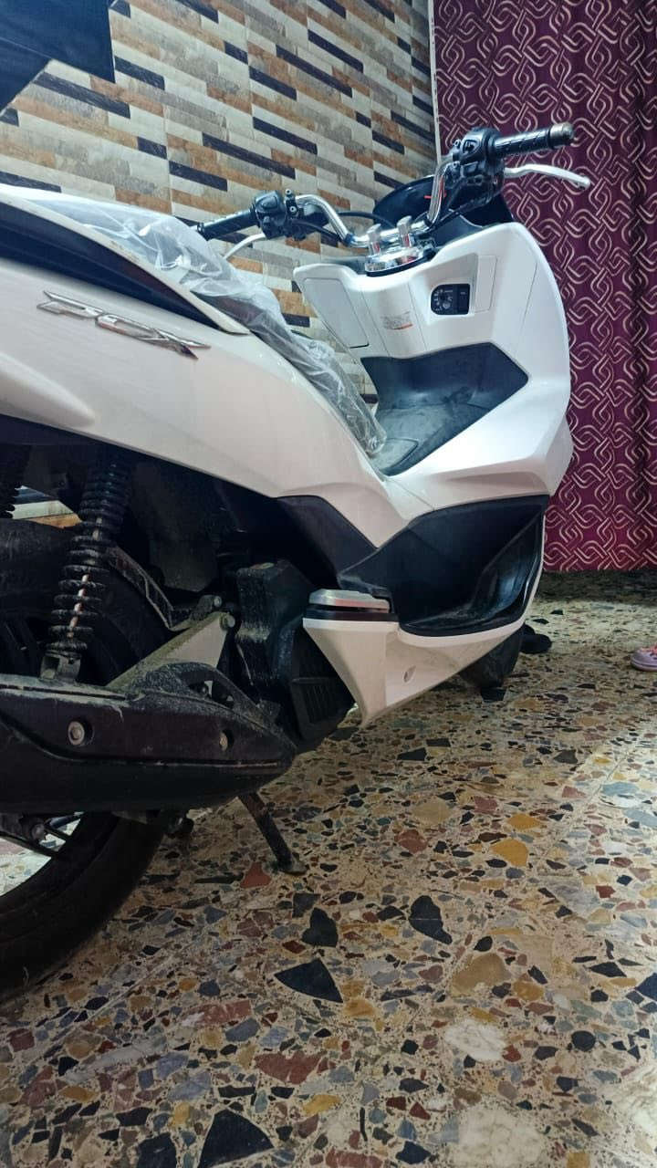 أسلام عليكم دراجة بيسي اكس 2018 الدراجة 125 دراجة مكفوله رايدها ب15$ وبيها مجال قليل دراجه شخط مابيها 

*********** ما متواجد عل نت
