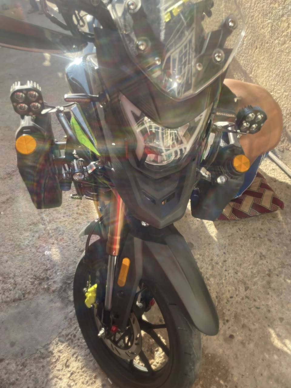 السلام عليكم دايوان البيع مرقم ربيل بعده جديده شركه موديل 25متوجد وتساب ***********اي ضرر ماليه مكفوله عنواني بغداد
