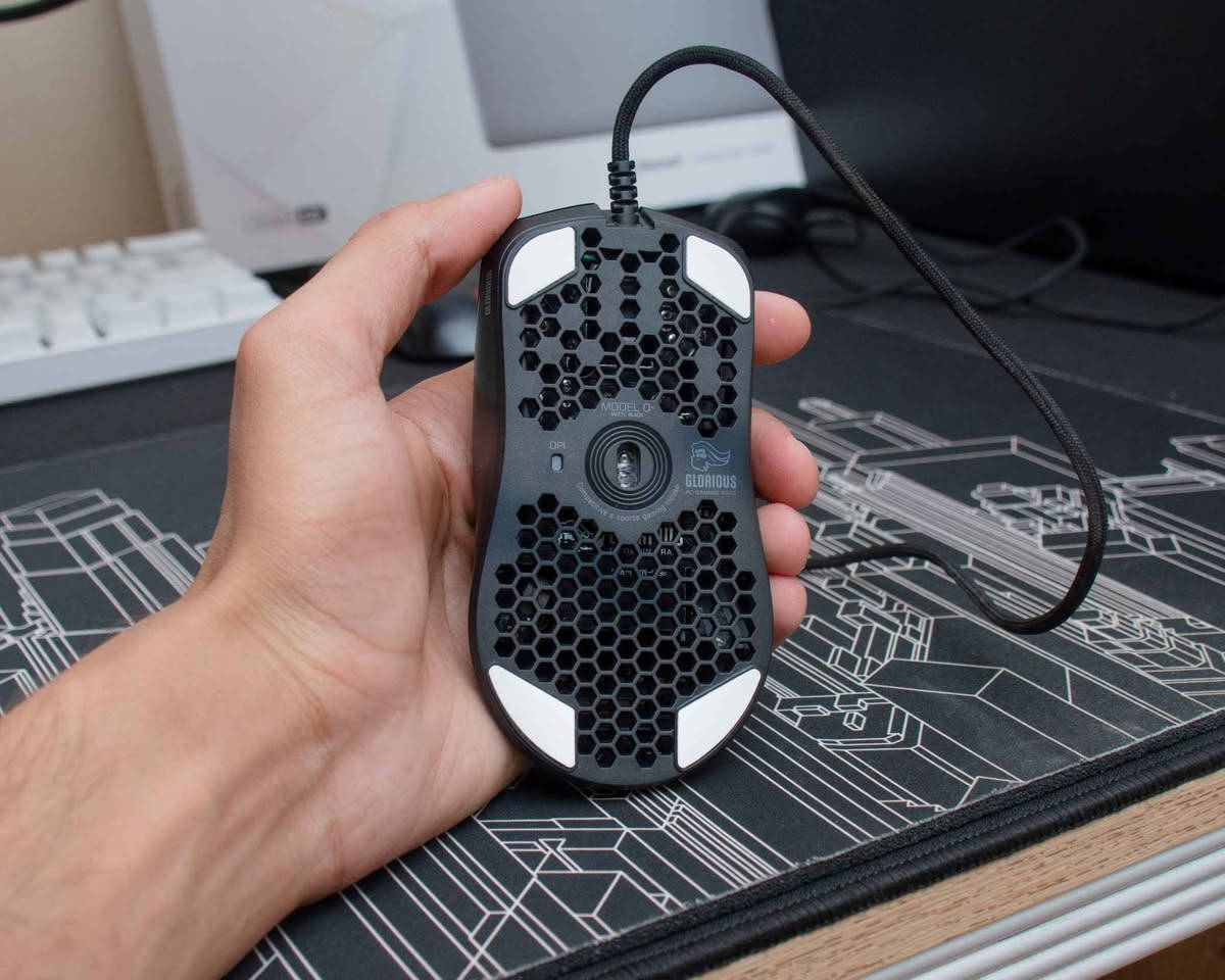 ماوس كلوريس موديل او ماينس glorious model o -
بدون كارتون الزبير, البصرة


**إذا كنت صاحب هذا الإعلان وتريد حذفه لأي سبب، رجاءا أرسل رسالة إلى الدعم الفني**