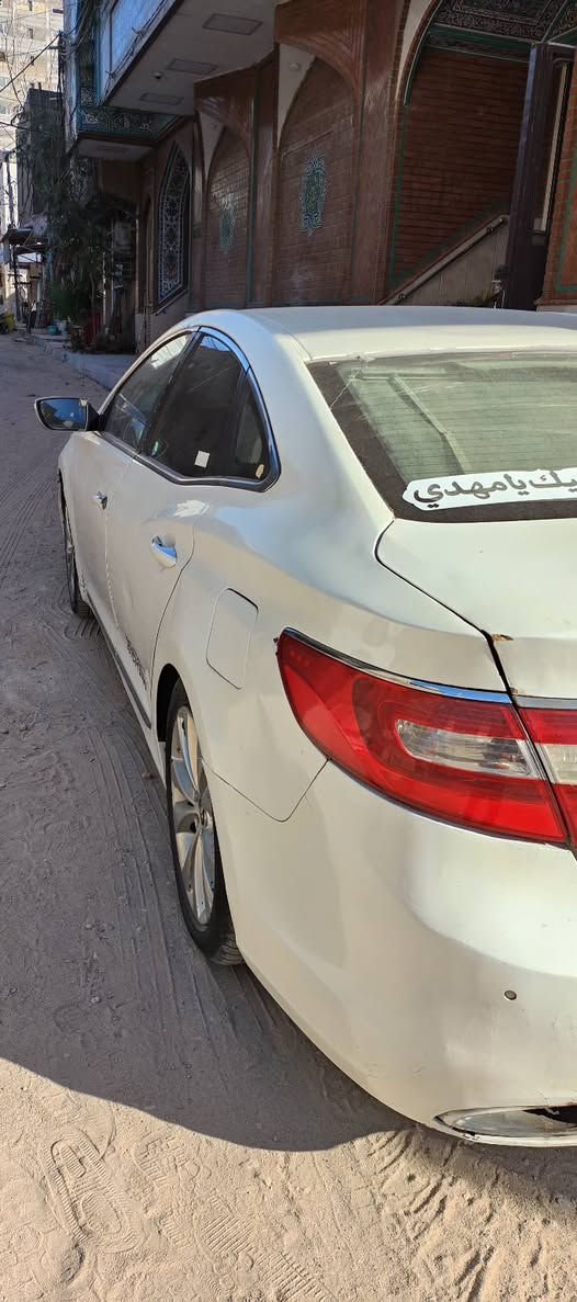 السلام عليكم 🙏
ازيرا خليجي موديل 2014 
محرك  بعده بالضمان جديد 
گير كفاله وكهربائيات وتبريد  
3 بردات  
مري شفط 
حساسات امامي خلفي 
كامره دواره 
تاب اندرويد 
منظومه زنون عالي ناصي + بروجگتر نهار 🧿
سياره حادثهه صفحه عكس سايق صبغ عام 
اتكفلك اصوليات وعيب شرعي  رقم اربيل تحويل او وكاله 
السعرقفل 75 مطلوبه 3 ورقات تنزل من سعرهه 🙏
النجف الاشرف  *********** ابو علي الياسري
