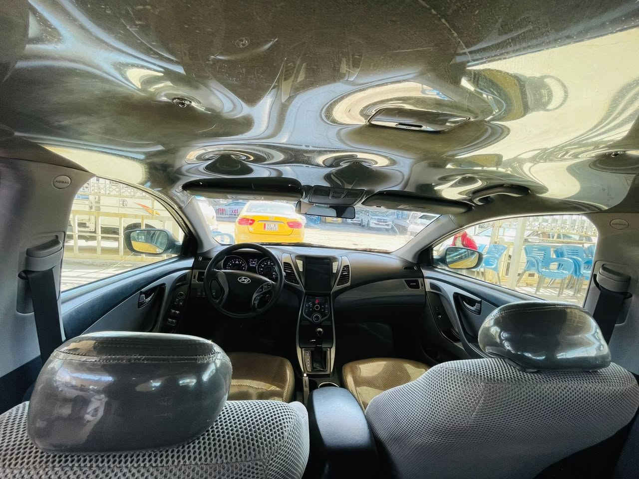 سلام عليكم النترا ٢٠١٥جاهزه من كلشي حادثها تبديل جاملغ وباب امامي ايمن بدون دواخل مبدلات أصليات السعر ١١٠وبيها مجال مكاني بغداد المحمودية ناحيه الرشيد ***********او ***********
