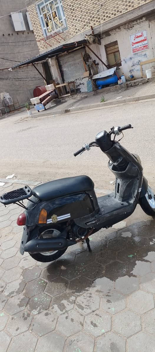 السلام عليكم دراجه بوليس 49  كهربائيات كله شغال دراجه مكينه ناعمه لا تبخيرا ولا تنقيص افحص واخذ السعر ٥٢٥ وبها مجال مكاني النجف حي الوفاء هذا رقمي***********ا
