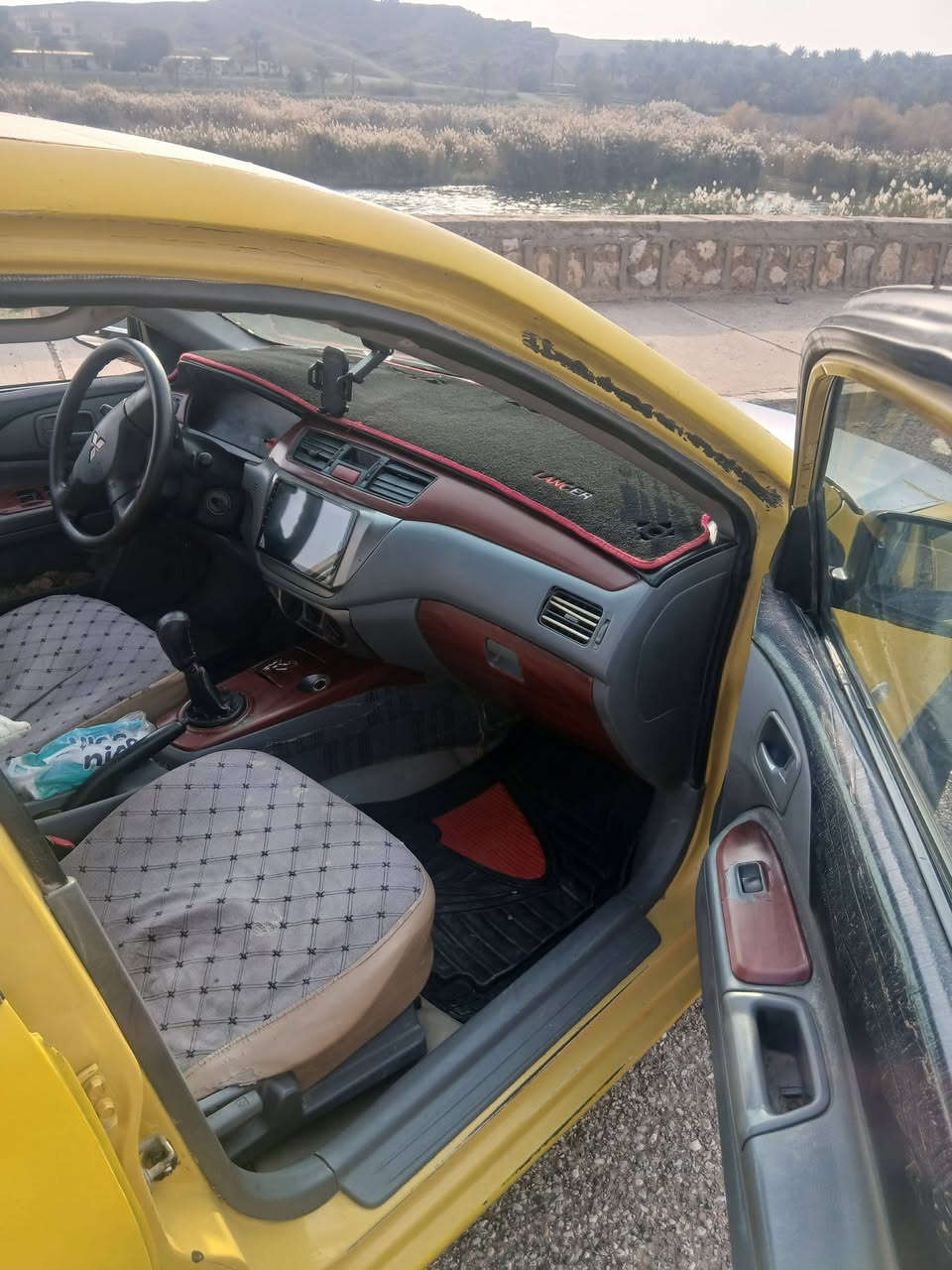 لانسر ٢٠١٠_للبيع
مكان السيارة ديالى المقدادية ***********
