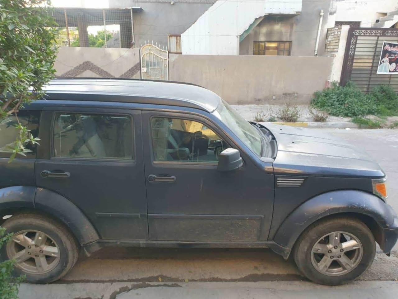 دوج نترو وارد أمريكي محرك ٣٨٠٠
حادث خشم بنيد بدون دواخل بدون ايرباك

‭0790 152 6634‬ بغداد, العراق
