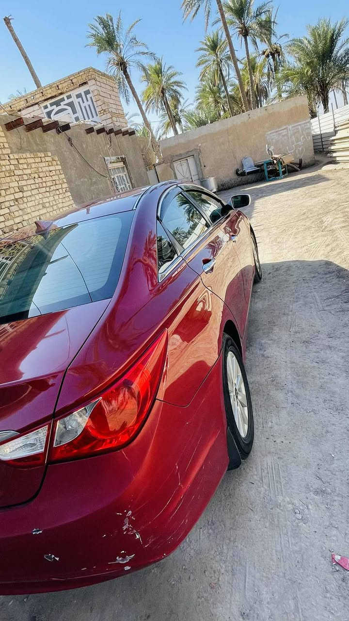 السلام عليكم سوناته ٢٠١٢سياره خير من الله حداديه او كير او محرك او تبريد كله جديد بيه بس بنيد سنويه جديد اب اسمي اريد ٩٧او بيه مجال قليل الشراي يتصل ***********
